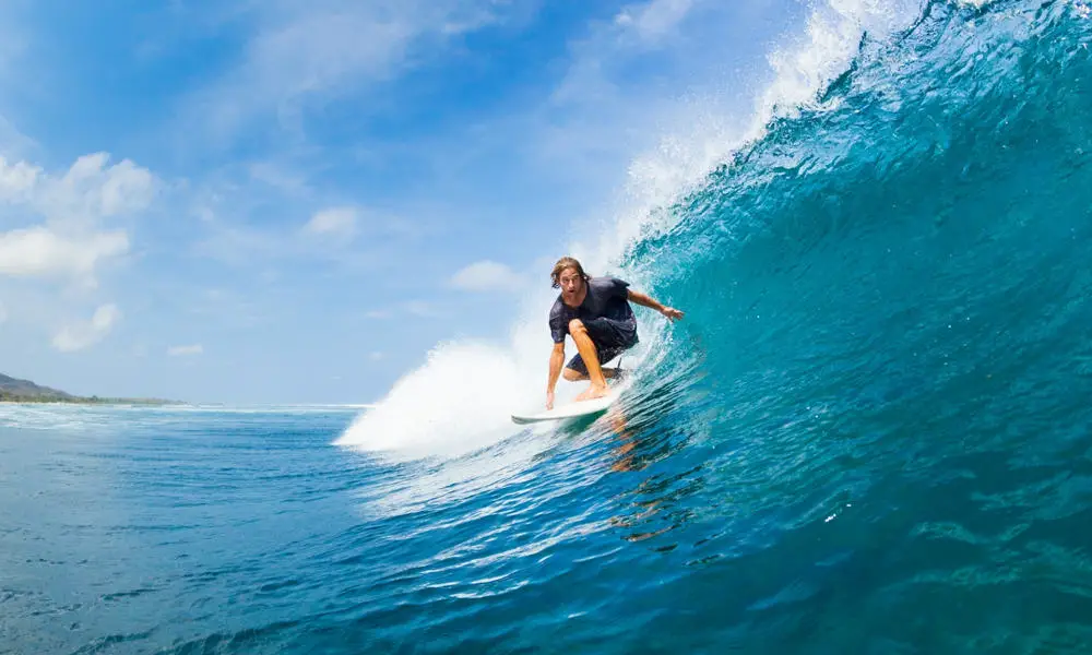 Surfing Smooth – 10 Tips to Improve Your Surf Style