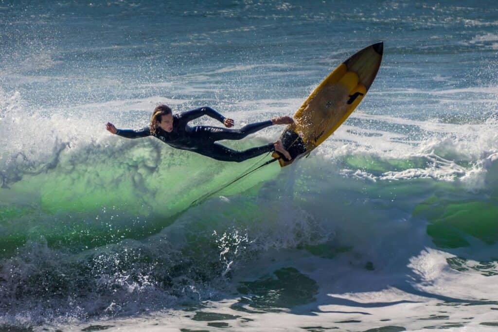 can you teach yourself to surf