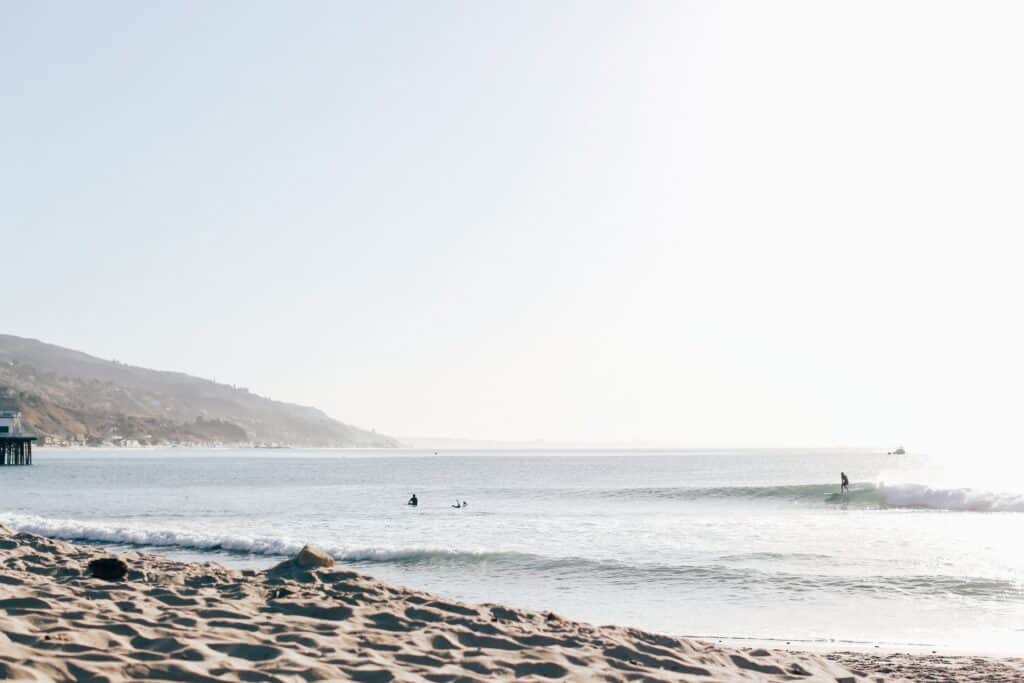 best places to learn to surf in california - malibu