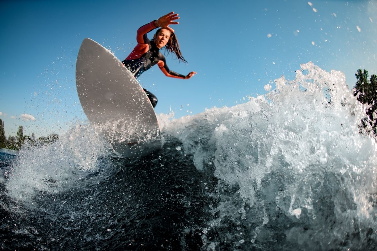 What Is An Electric Surfboard?