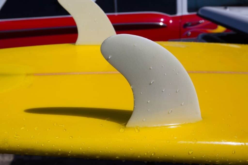 Keel surfboard vs twin find surfboard