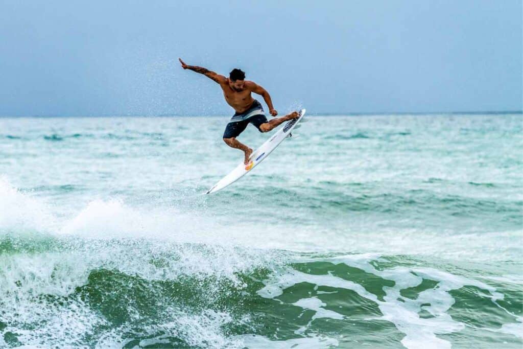 never-ending odyssey surfing