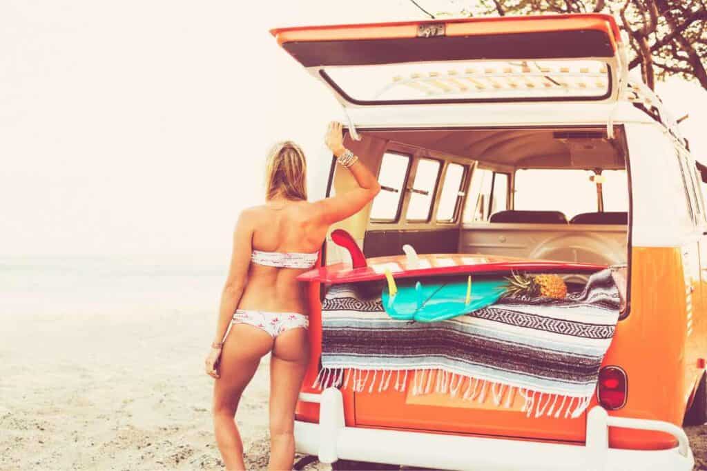 food to avoid before surfing