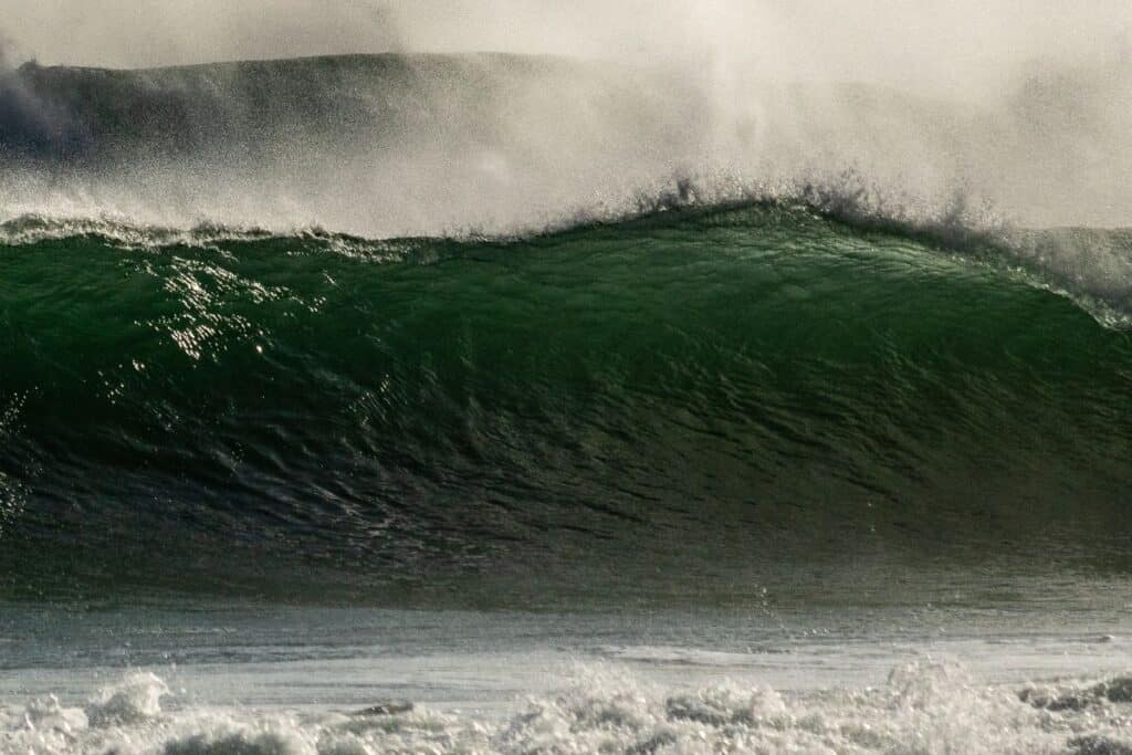 surf tsunami danger