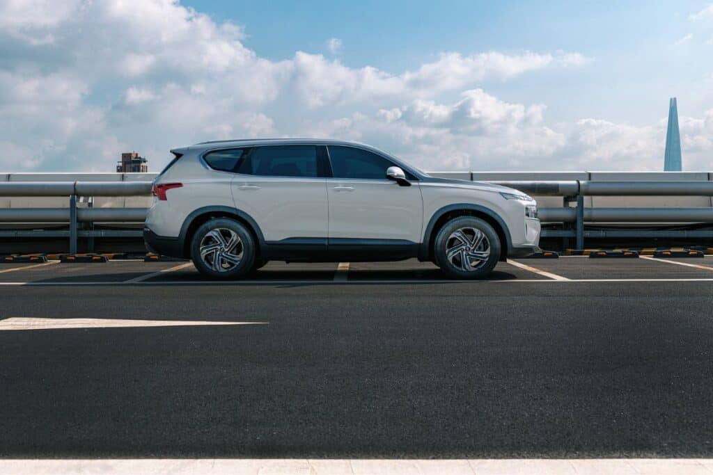 Hyundai Santa Fe for surfers